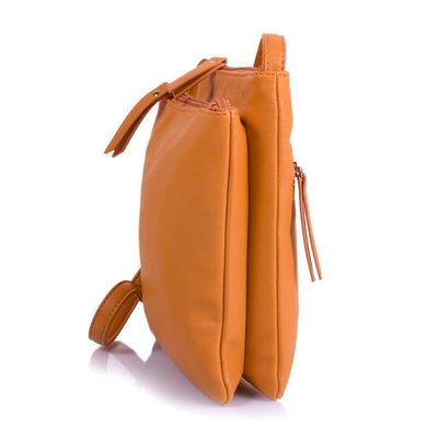 Жіноча сумка-планшет з якісного шкірозамінника AMELIE GALANTI (АМЕЛИ Галант) A99127-camel Помаранчевий