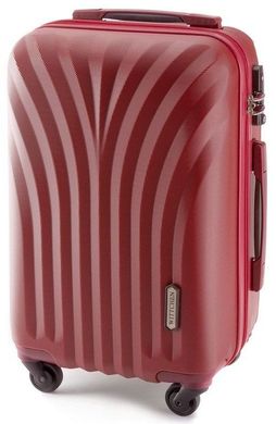 Отличный чемодан европейского производителя Wittchen 56-3-561-3, Красный