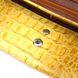 Жіночий гаманець із клапаном з натуральної шкіри з тисненням під крокодила KARYA 21145 Жовтий