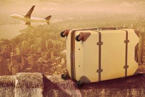 Как укрепить чемодан при полете самолетом?