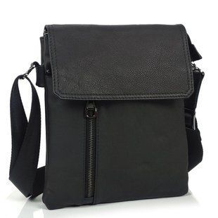 Мужской черный мессенджер с клапаном на застежке Tiding Bag S-JMD10-6038A Черный