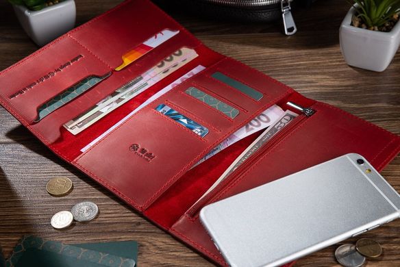 Місткий шкіряний гаманець на кобурною гвинті червоного кольору