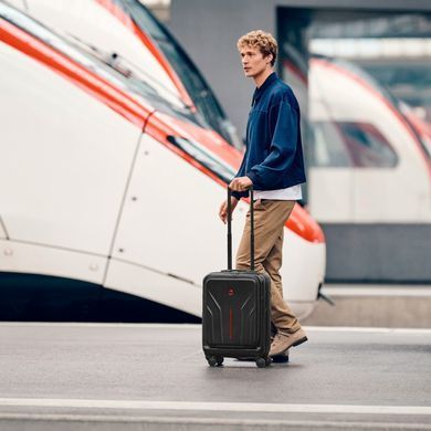 Чемодан Wenger Travel AMPLIX S Black Черный Wt653323