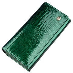 Сучасний жіночий гаманець ST Leather 18902 Зелений