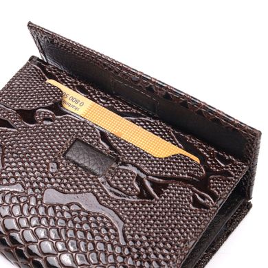 Лакований жіночий гаманець на магніті з натуральної шкіри з тисненням під змію KARYA 21187 Коричневий