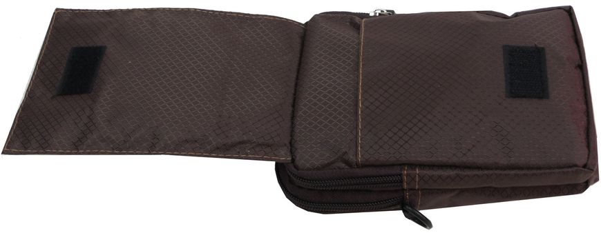 Небольшая мужская сумка для ношения на плече или ремне коричневая