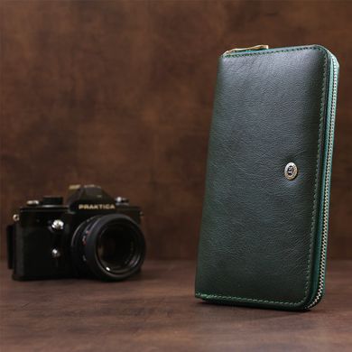 Елегантний гаманець-клатч для жінок ST Leather 18866 Зелений