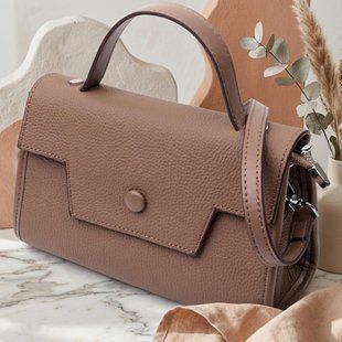 Женская сумка с геометрическим клапаном из натуральной кожи Vintage 22630 Коричневая