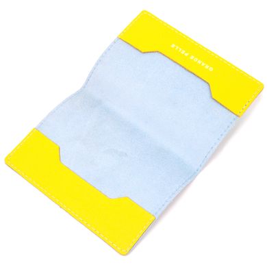 Оригінальна шкіряна обкладинка на паспорт комбі двох кольорів Серце GRANDE PELLE 16729 Жовто-блакитна