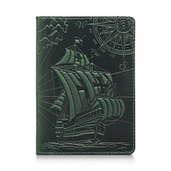 Оригінальна шкіряна обкладинка для паспорта з відділенням для карт зеленого кольору з художнім тисненням "Discoveries"