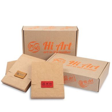 Ключниця з натуральної матової шкіри синього кольору з авторським художнім тисненням "Buta Art"