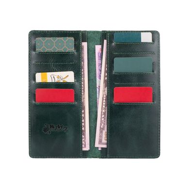 Эргономический дизайнерский зеленый кожаный бумажник на 14 карт с авторским художественным тиснением "Mehendi Classic"