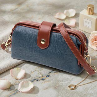 Оригинальный кожаный клатч в модном цвете с интересной защелкой Vintage 22428 Синий